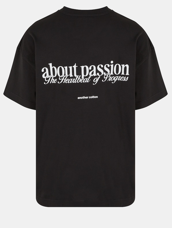 About Passion Oversize-5