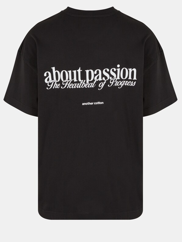 About Passion Oversize-5