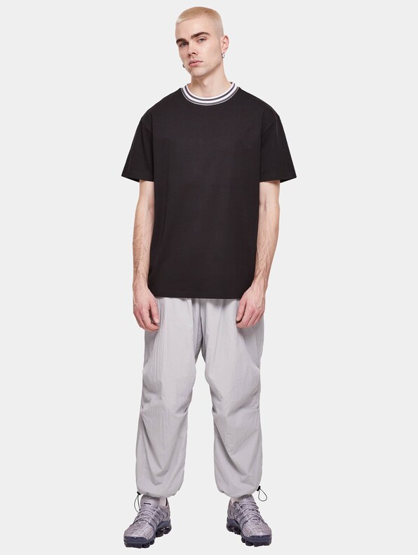 Urban Classics Kicker  T-Shirt-3