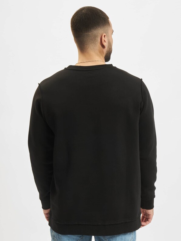 Oversized Open Edge-1