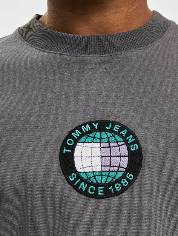 Tommy Jeans Global Unitees Crew Sweatshirt-4