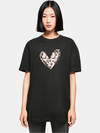 Ladies Valentines Day - Leopard Heart Oversized Boyfriend 