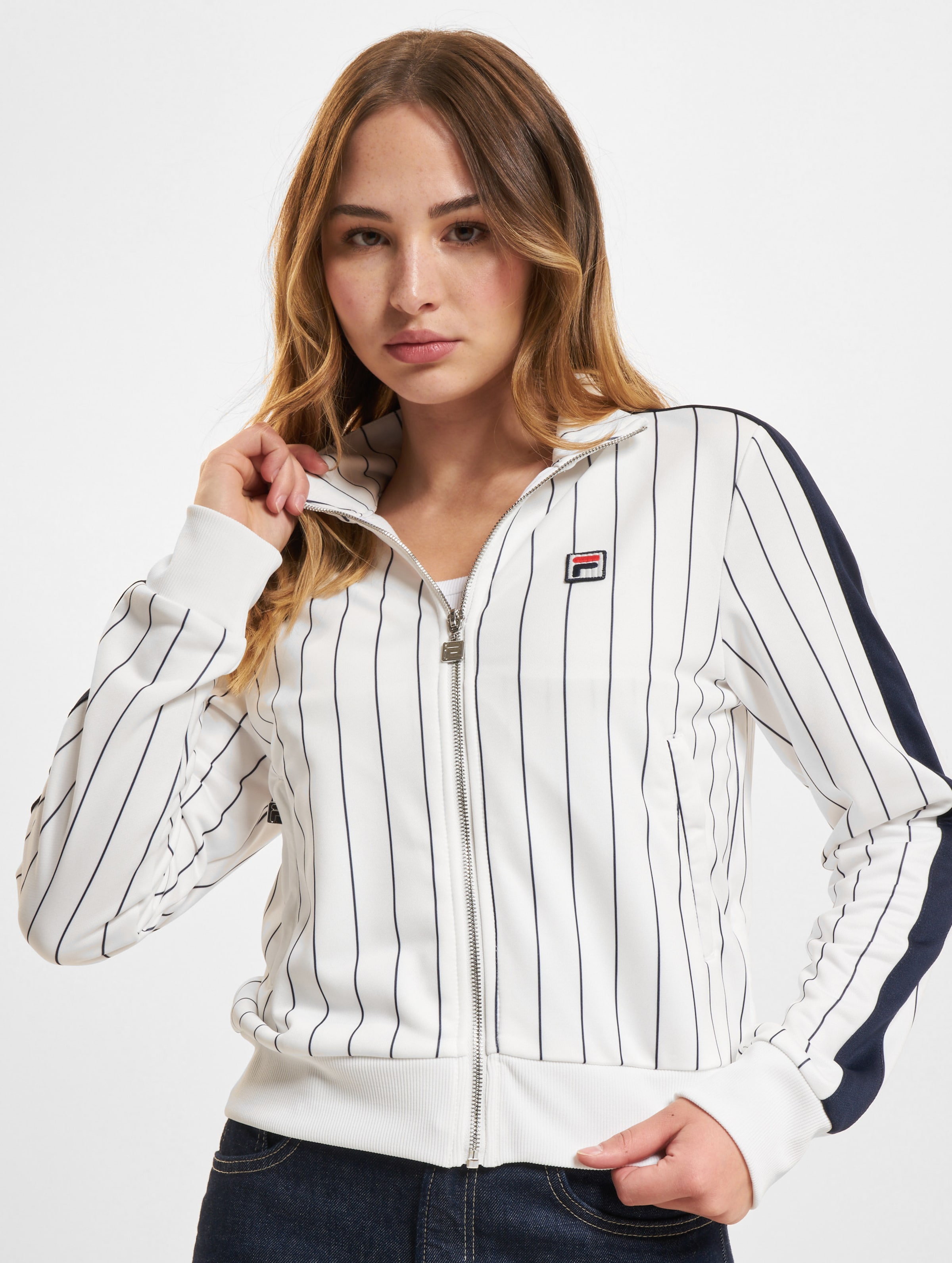 Order FILA Lightweight Jackets online with the lowest price guarantee