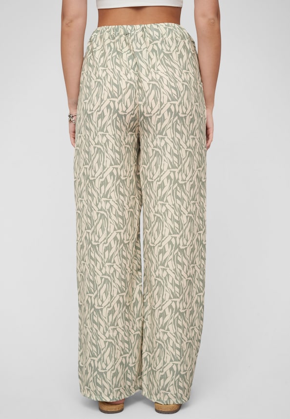 Summer Pants with aop leaf print-1