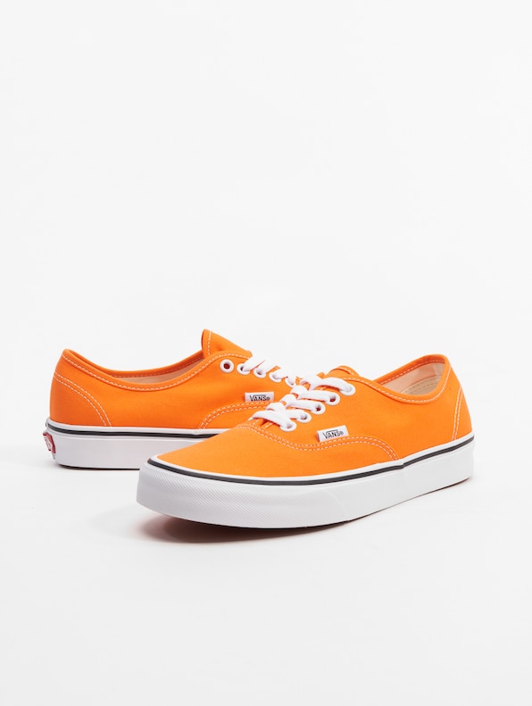 UA Authentic-0