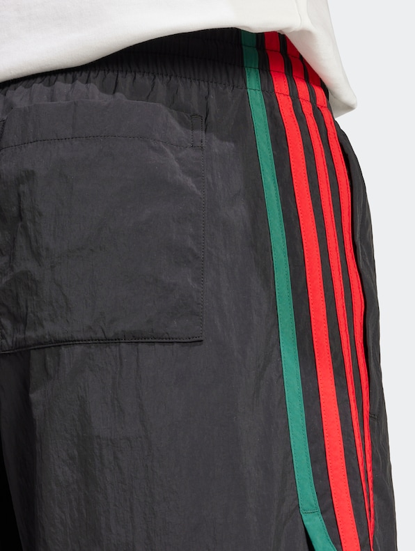 adidas Originals Sprinter Shorts-4