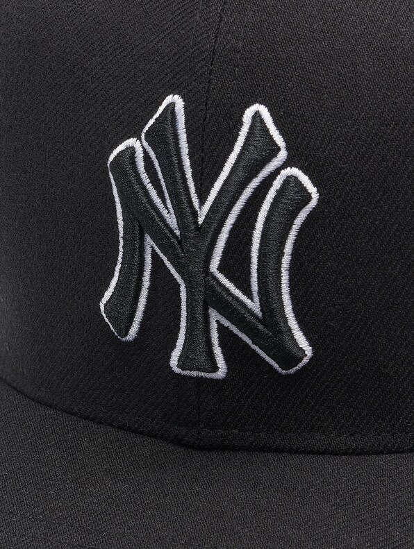 MLB New York Yankees Cold Zone-3