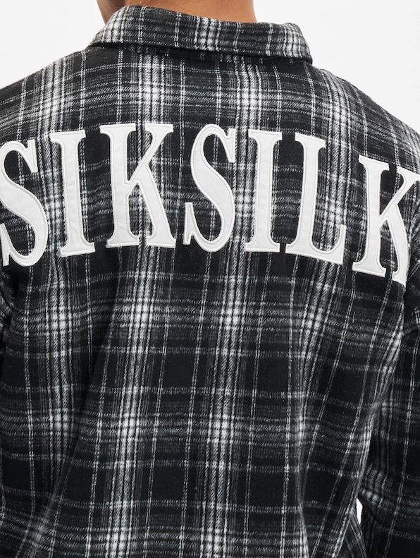 Back Logo Distressed Check-4