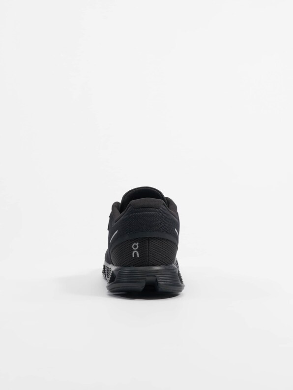 ON Running Cloud 5 M Sneaker-5