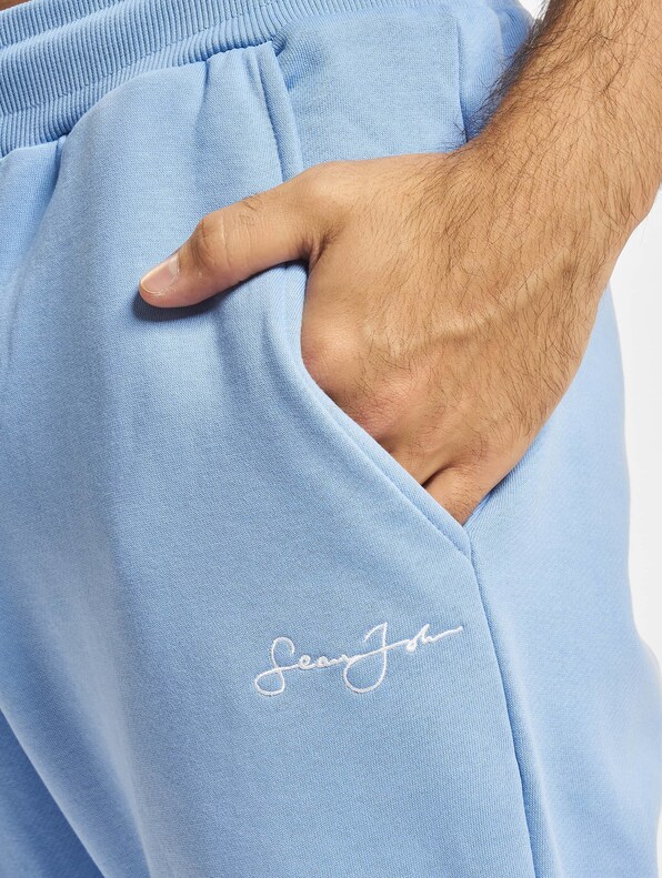 Classic Logo Essential-5