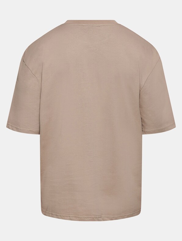 Heavy Oversize Curved HD Logo -4