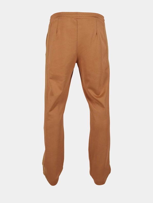 Rib Strike Trackpants-1