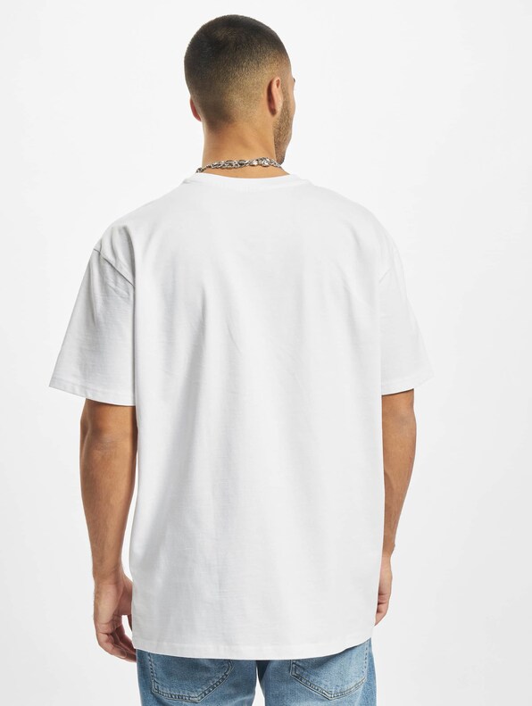Days Before Summer Oversize-1
