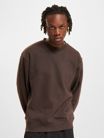 Urban Edge Crew Neck