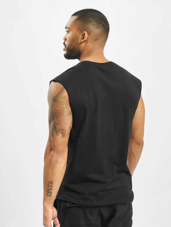 Open Edge Sleeveless-1