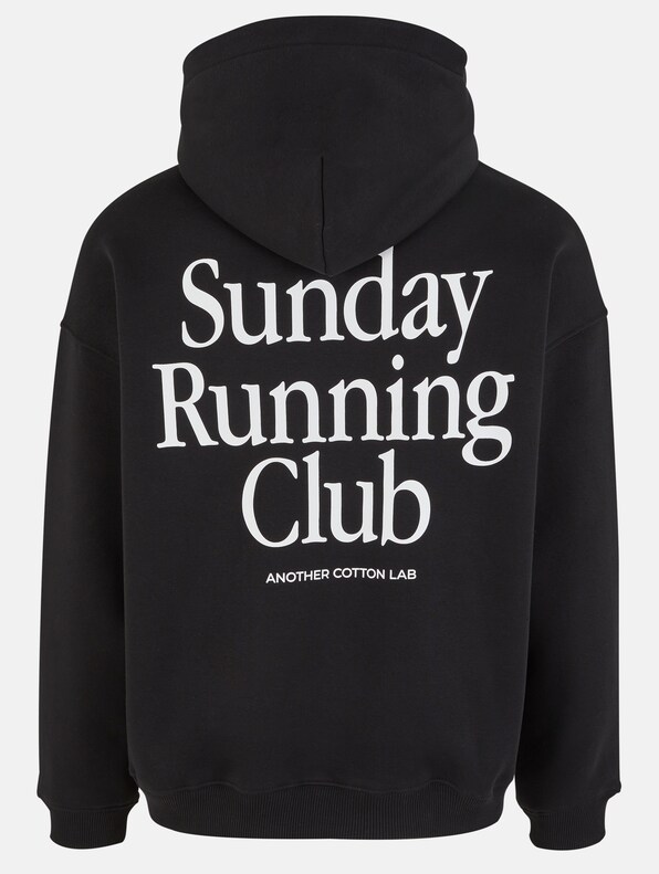 Sunday Running Club Oversized-5