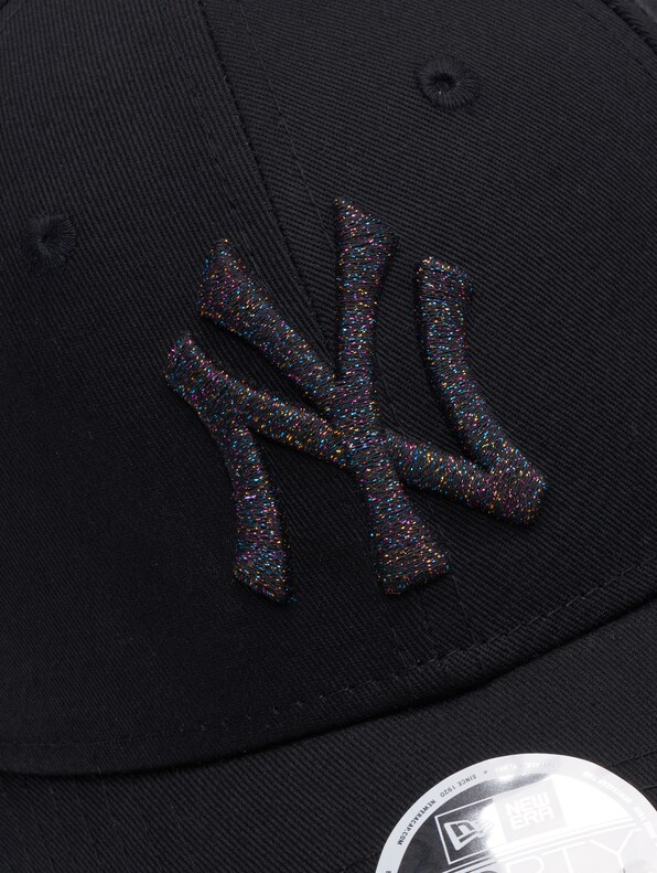 New York Yankees Metallic Logo 9Forty-3