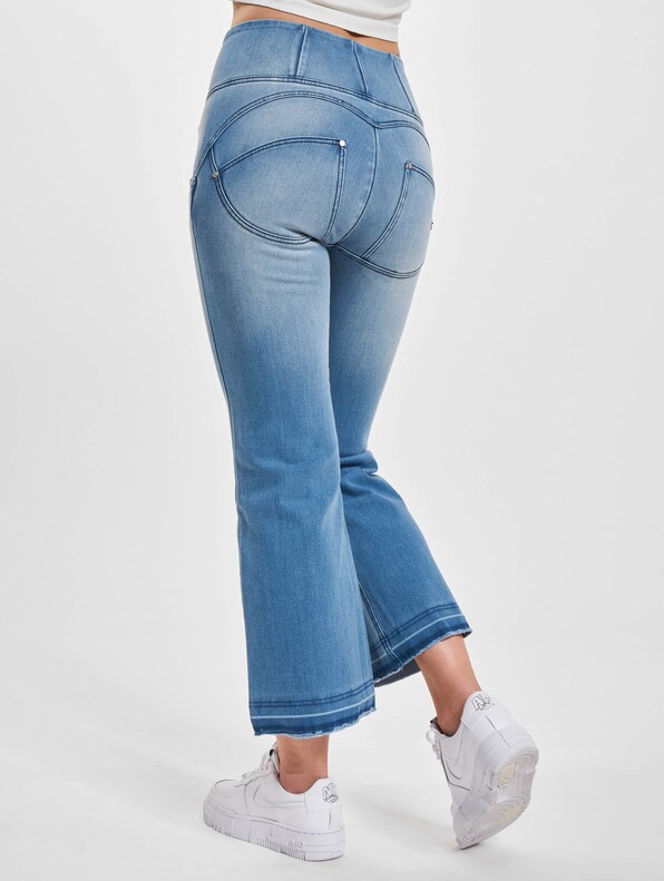 WR.UP® push-up jeans with 7/8 length, with raw cut