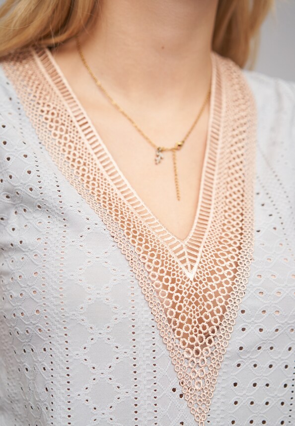 Top mit Lochmuster und V-Neck-5