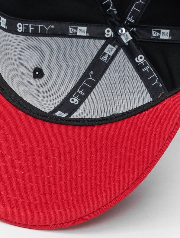 Contrst Side Patch 9Fifty Chicago Bulls-5