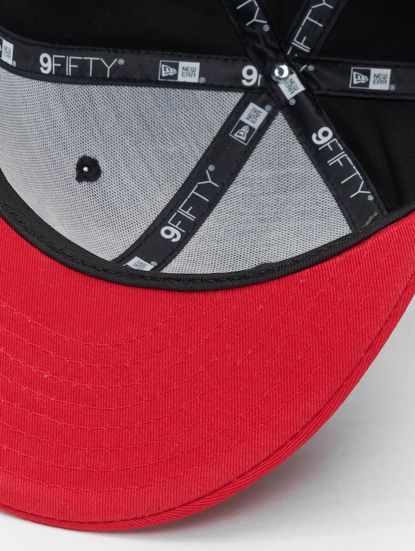Contrst Side Patch 9Fifty Chicago Bulls-5