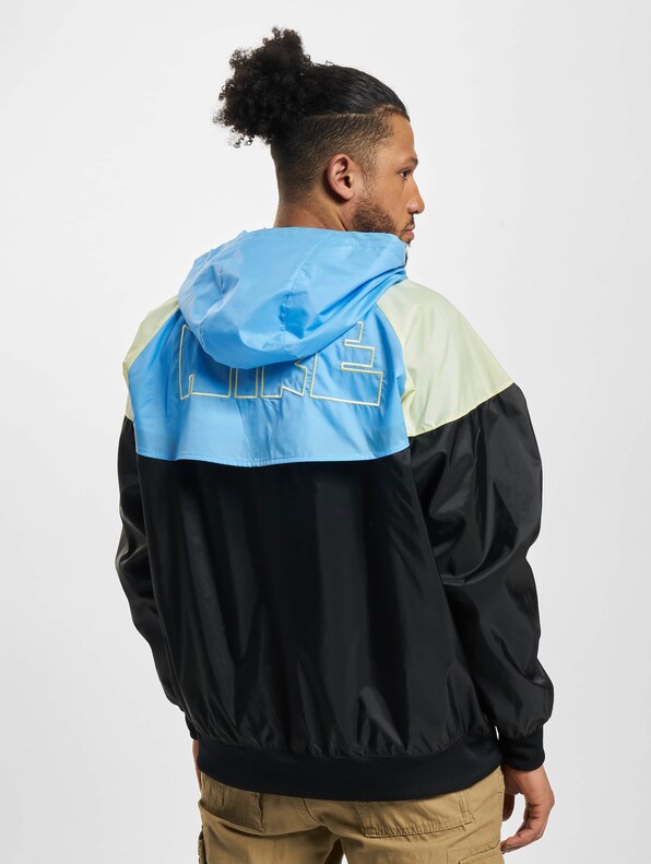 Windbreaker-1