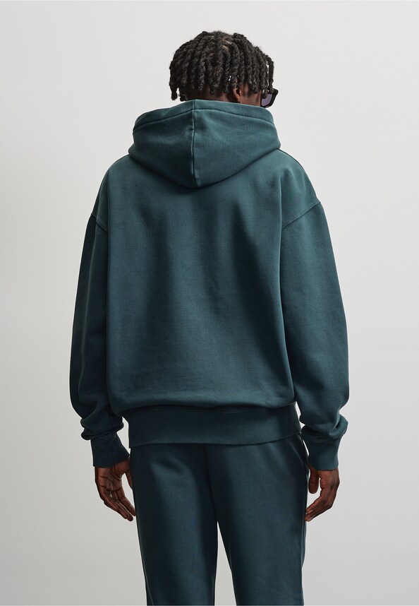 Logo Oversized-1