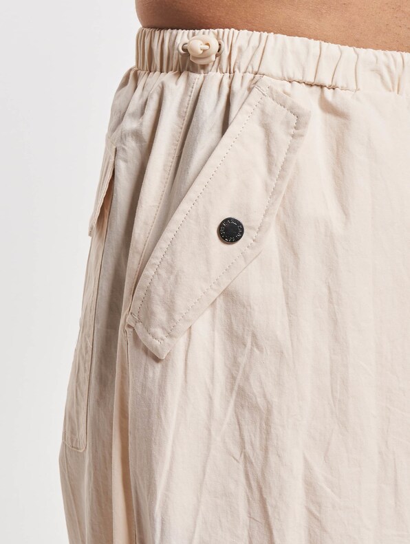 Small Signature Parachute-4