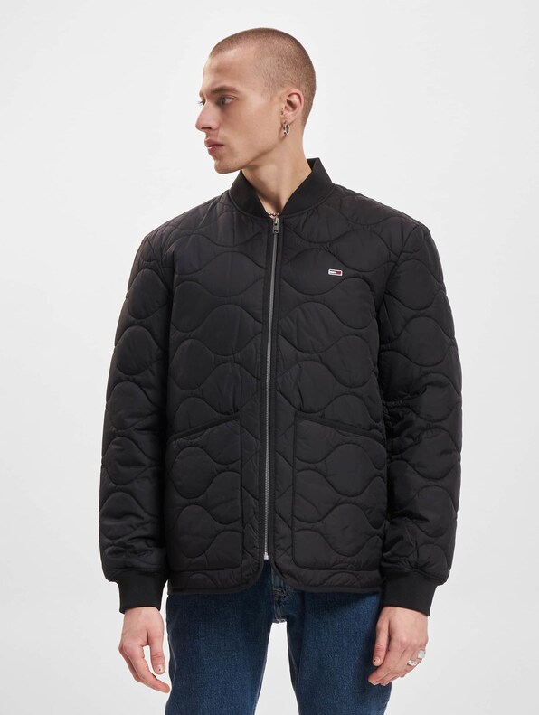 Tommy Jeans Collegiate Quilted-2