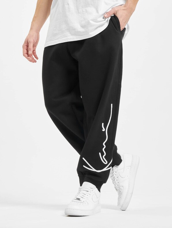 Signature Retro-2