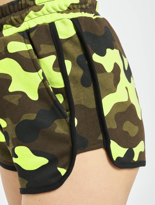 Camo -4