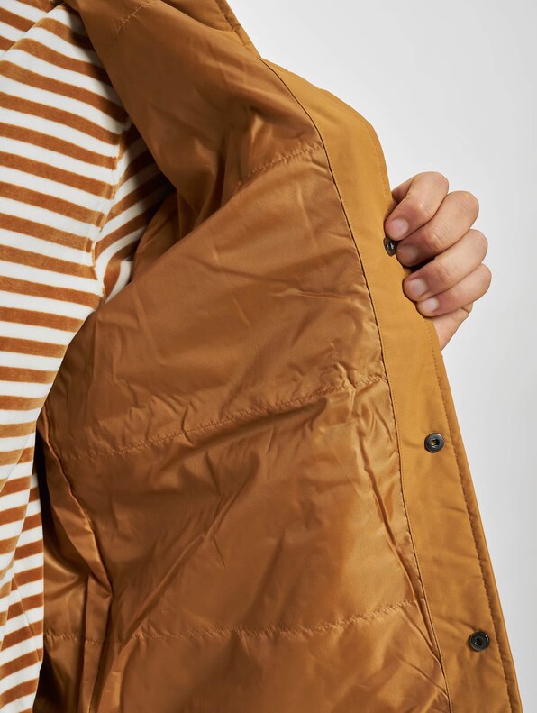 Puma Downtown Padded Coach-6