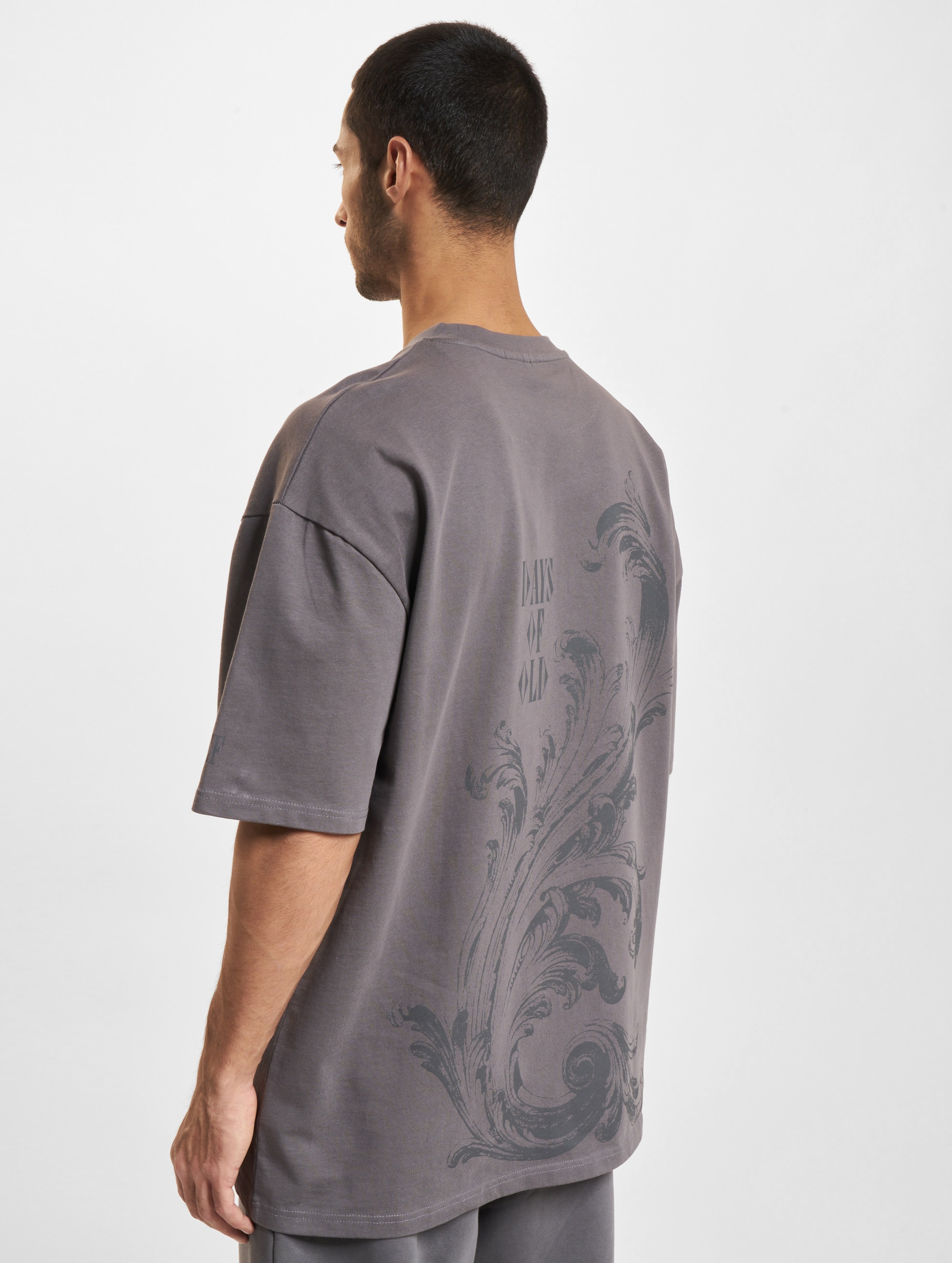 DEF Flourish T-Shirts Männer,Unisex op kleur grijs, Maat XXL