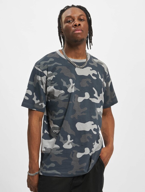Camo-0