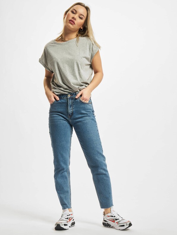 Extended Shoulder -4