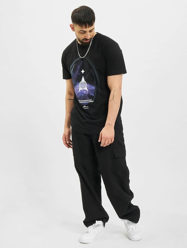 Alien Planet-4