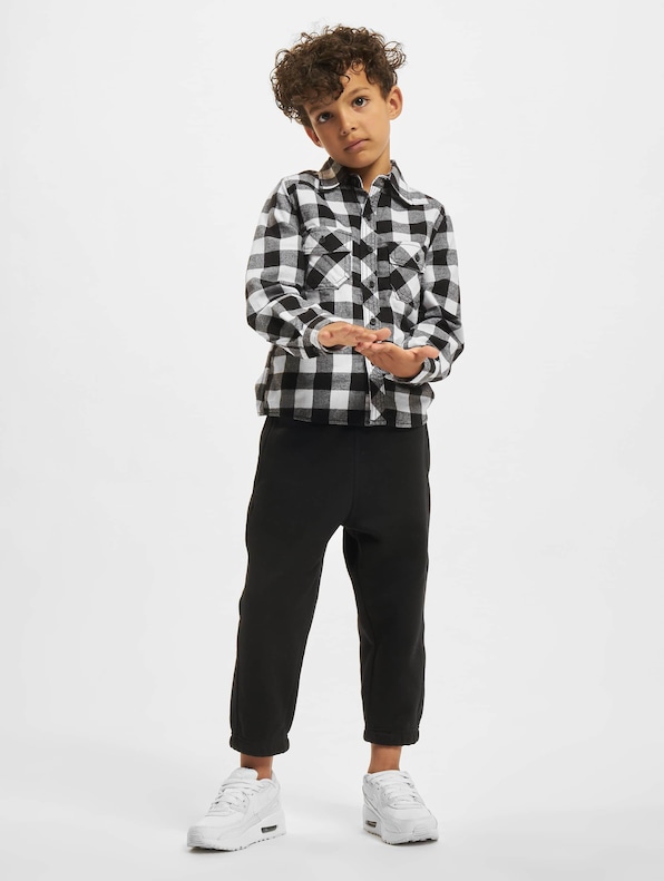 Check Kids-5