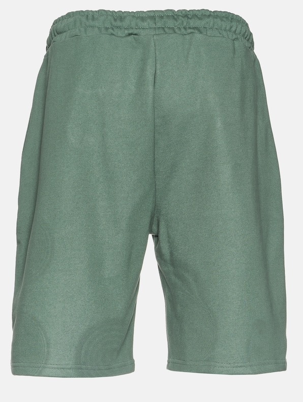 Plain-1