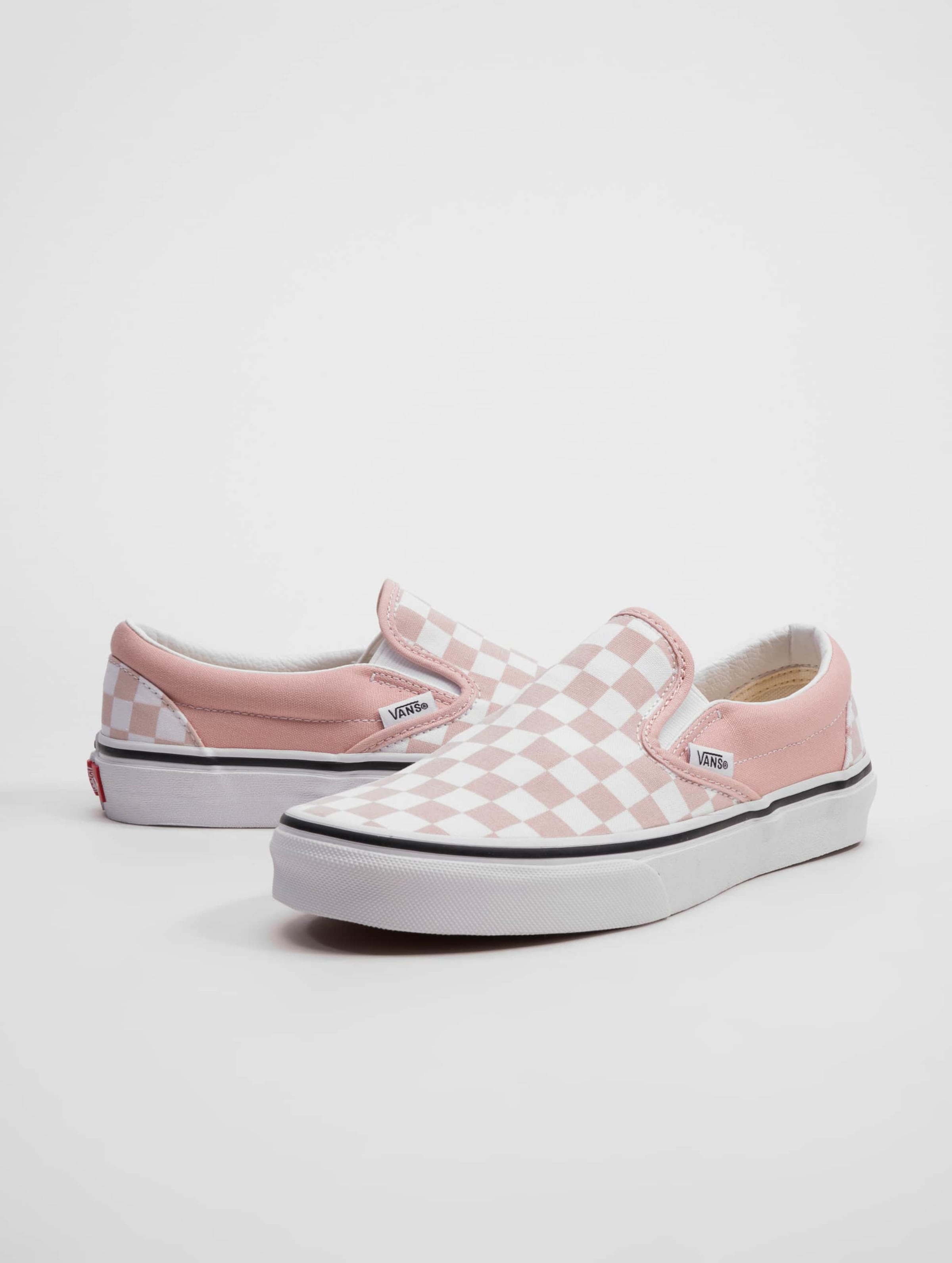 Baby pink hot sale checkered vans