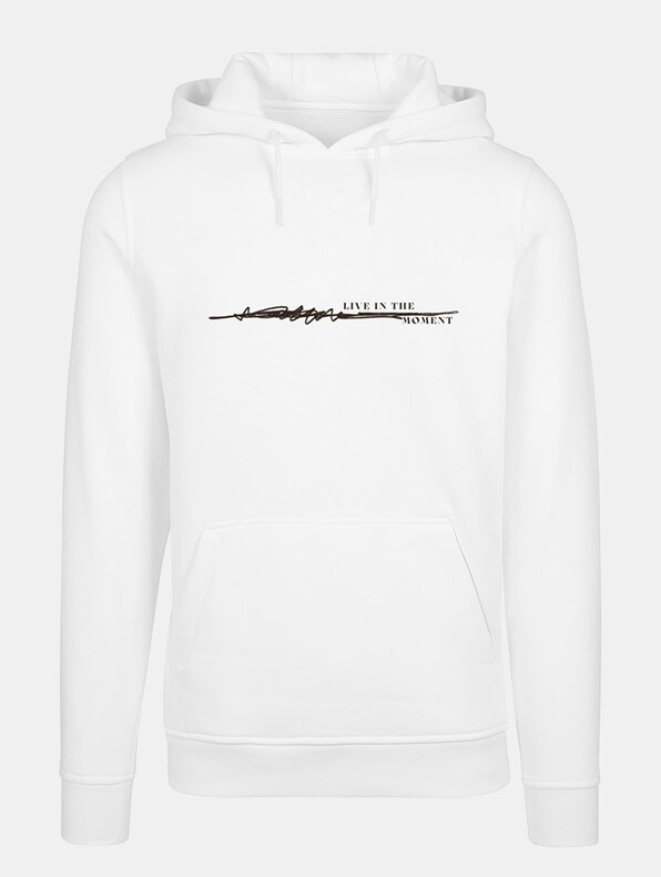 Live In The Moment-3