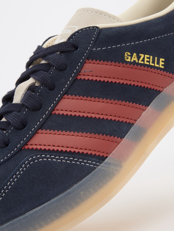 Gazelle Indoor-8