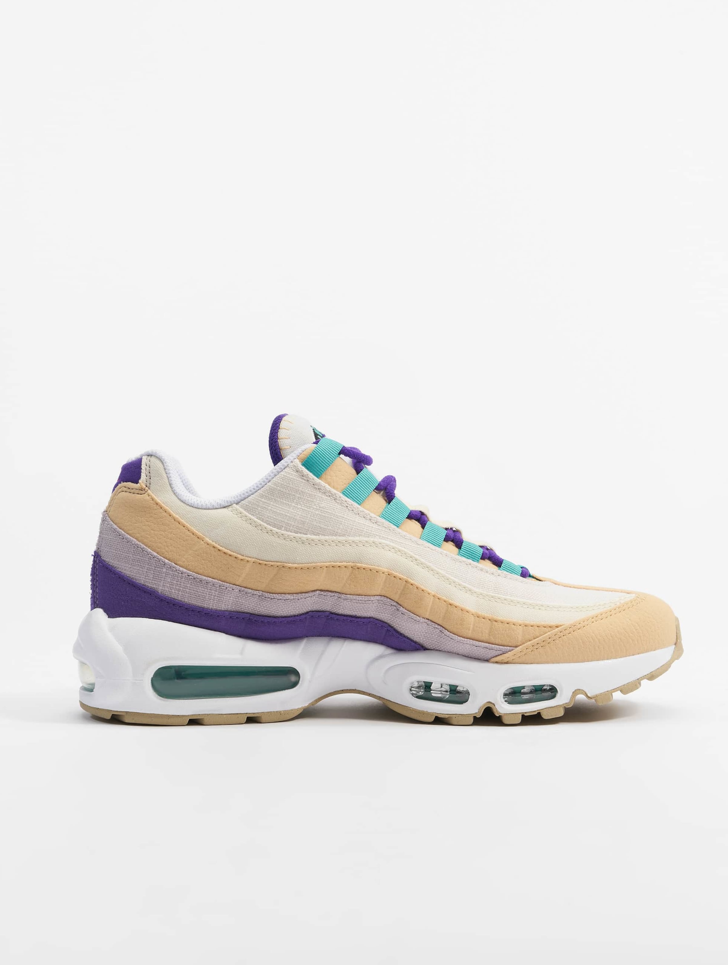 Air max cheap 95 skinny jeans