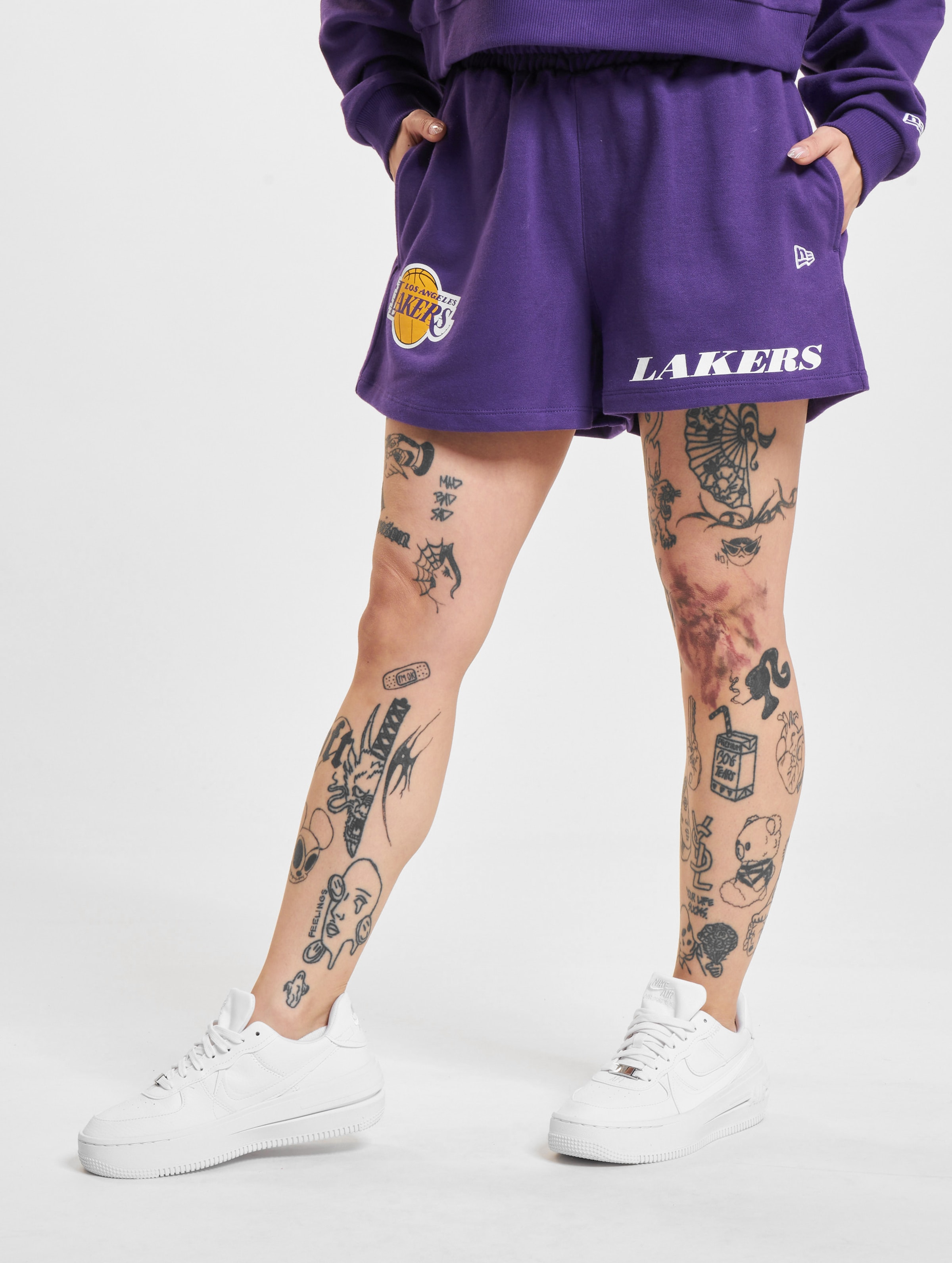 New Era NBA Team Logo LA Lakers Shorts Vrouwen op kleur violet, Maat L
