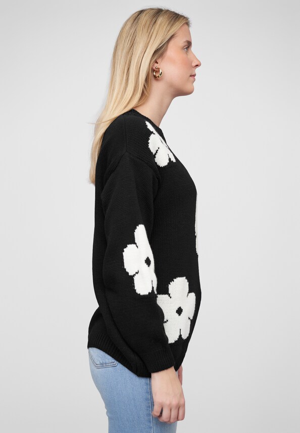 Cloud 5ive Crewneck Knit Sweater with Flowers-3