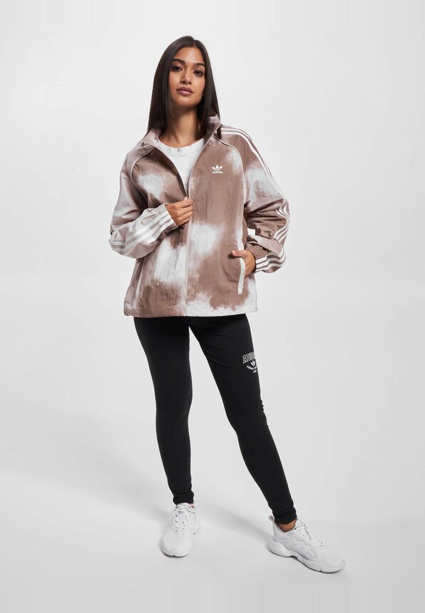 Windbreaker-5