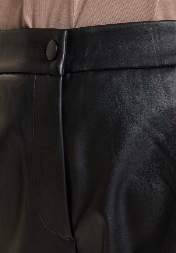 Mynte Faux-4