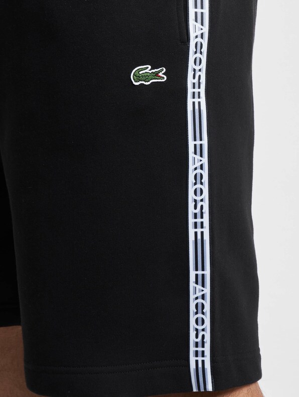 Lacoste Shorts-3