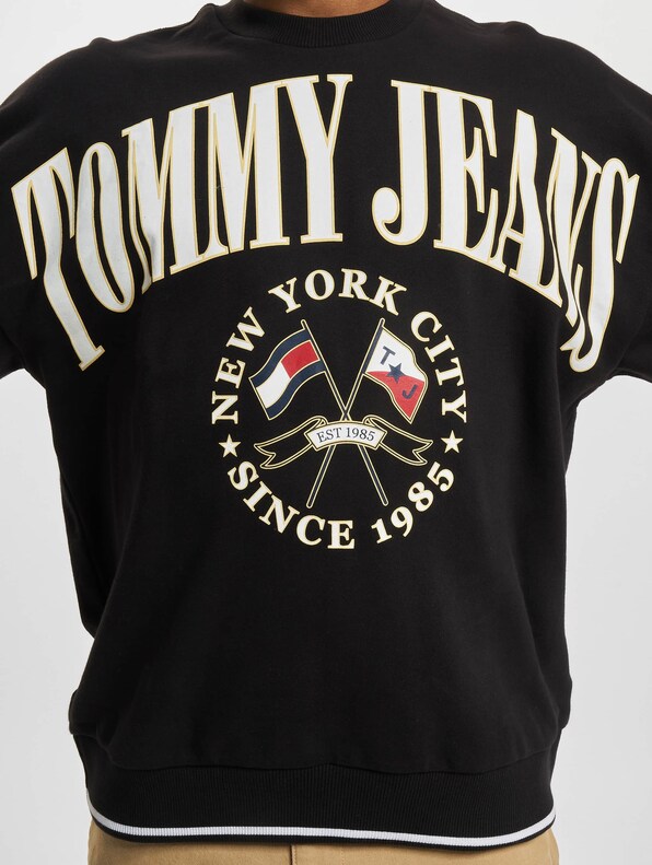 Tommy Jeans Skater Prep Logo-3