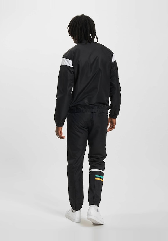 Sergio Tacchini Plug In Anzug-1