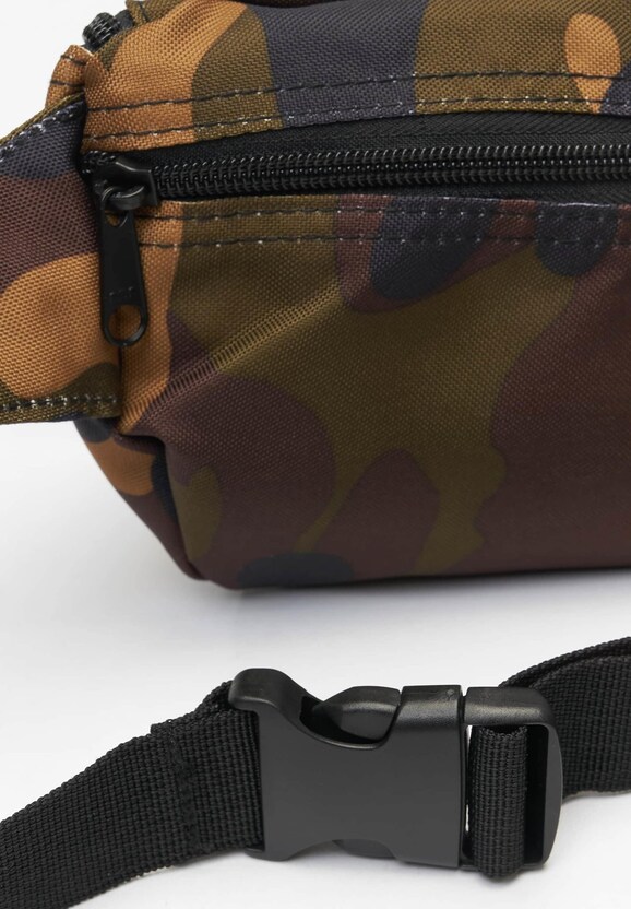 Urban Classics Camo Umhängetaschen-6